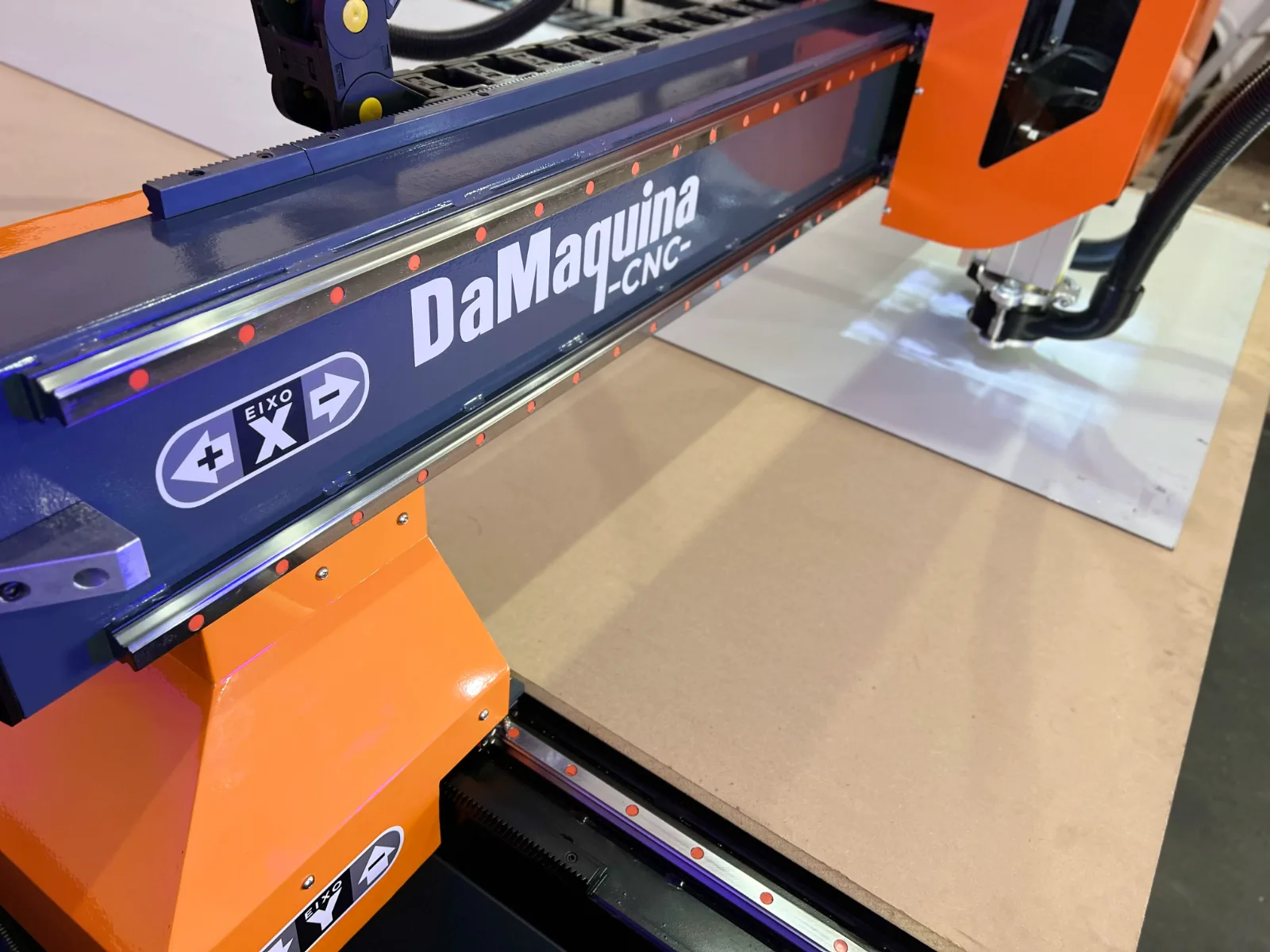 Eixo X usinado em CNC de uma Router DaMaquina